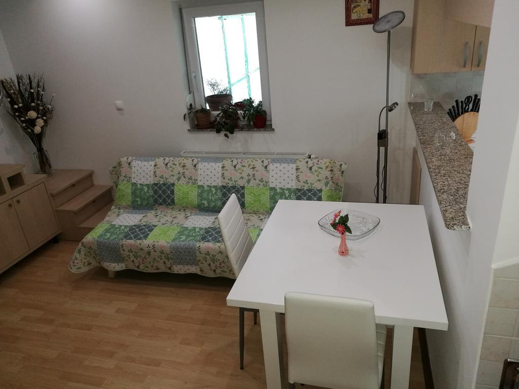 Holiday Home Neokrnjena Narava Sevnica Екстериор снимка